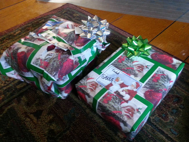 1420032451869515 When You Wrap Gifts This Christmas, Do NOT Do What These 15 People Did