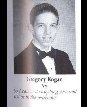 1420348180466926 30 High School Students That Left A Hilarious Legend Behind In Their Yearbooks