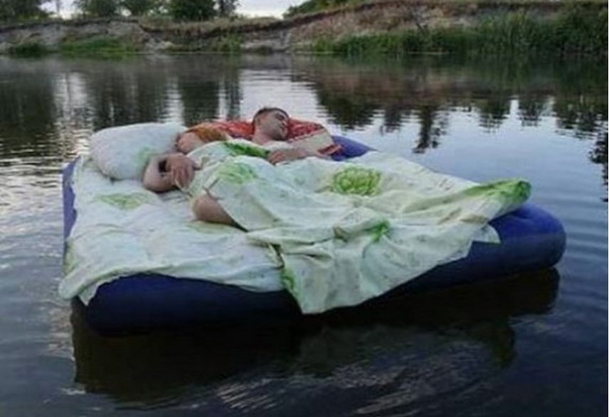 20 of the funniest camping photos of all time 16 20 Rules For Camping