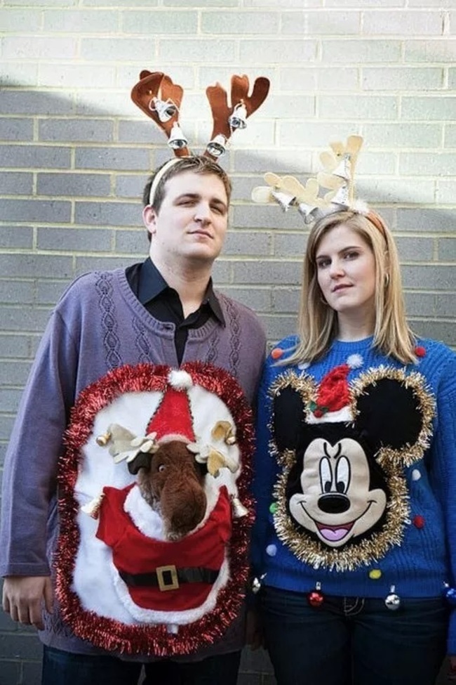 96 980x 20 Christmas Sweaters That Will Make Your Holiday Complete