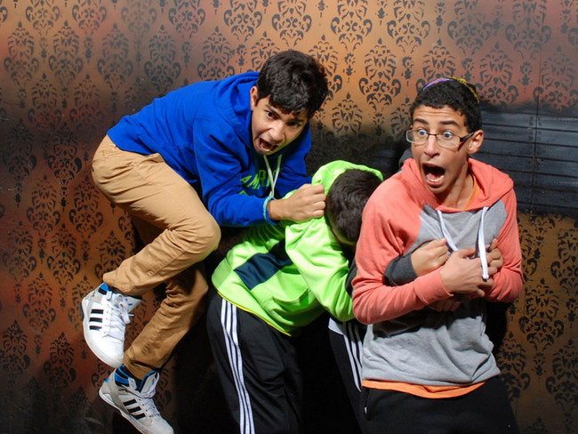 desktop 1444145106 20 Of The Best Haunted House Reactions Photographed