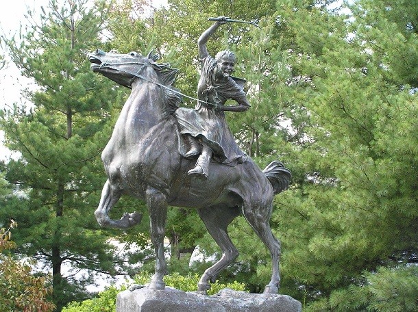 sybil Ludington 610x456 20 Women Who Made History By Bending Gender Roles